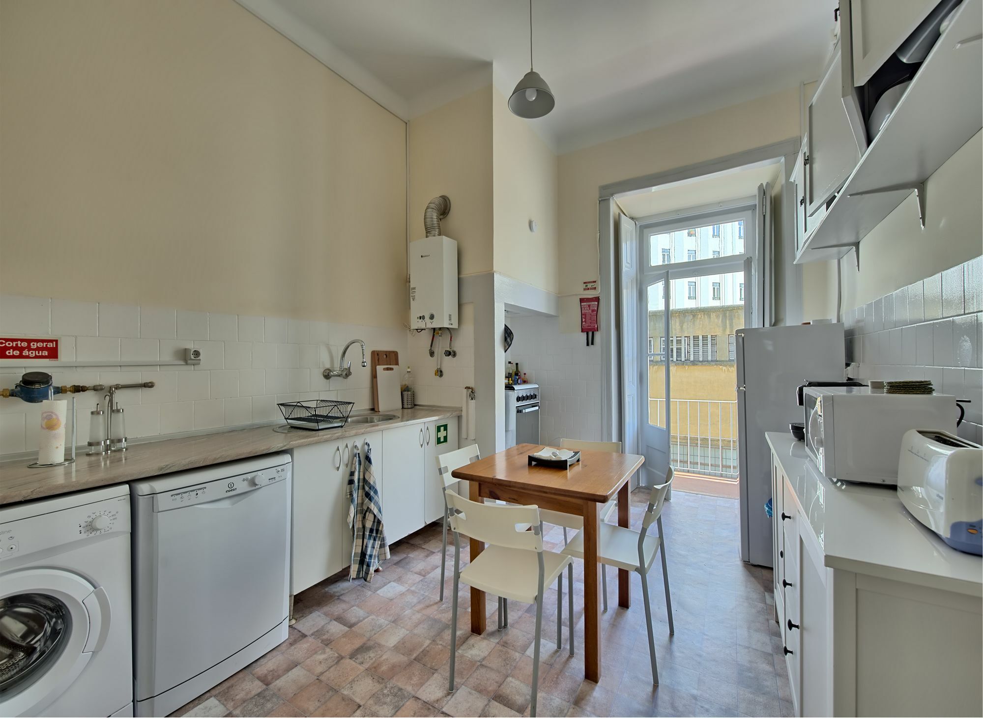 Almirante Reis Apartment Lisbon Exterior photo